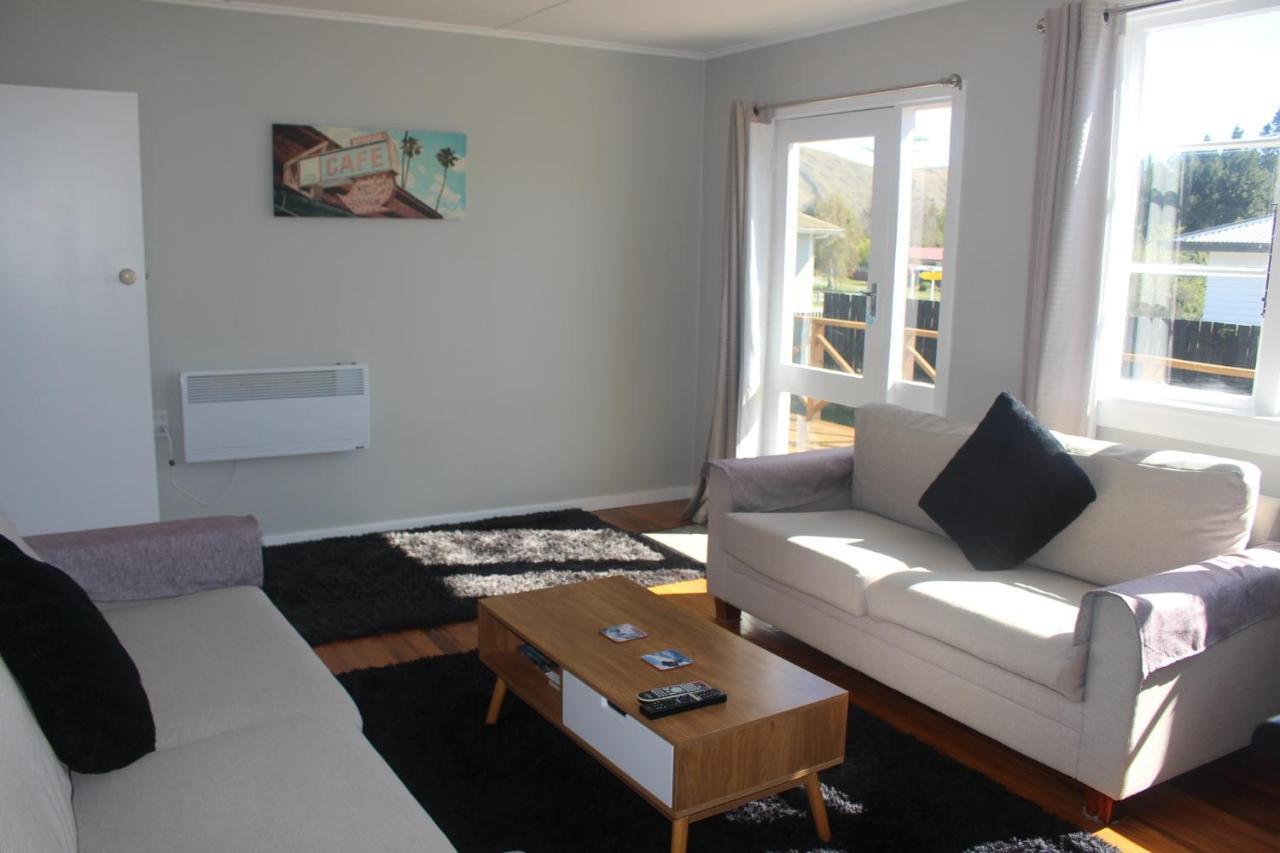 Le Refuge Hotel Lake Tekapo Exterior photo